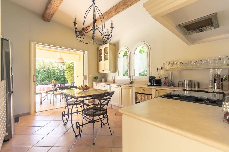 CARRY LE ROUET VILLA A VENDRE T6 PISCINE GARAGE