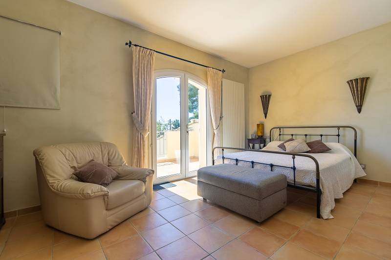 CARRY LE ROUET VILLA A VENDRE T6 PISCINE GARAGE