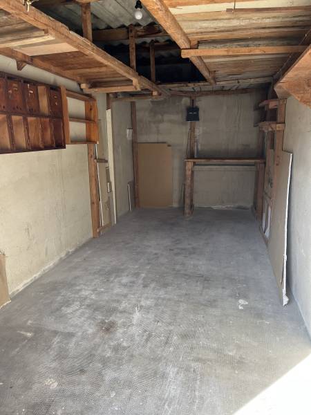 Garage à vendre CARRY LE ROUET