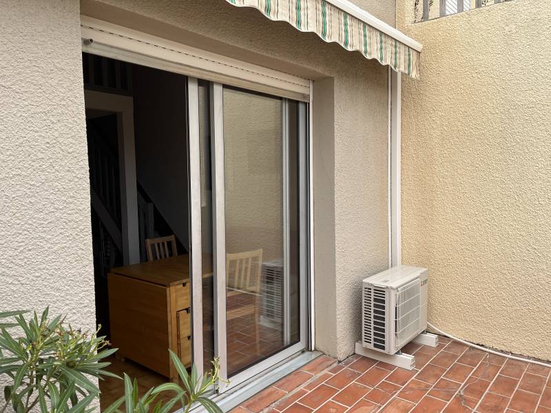 Terrasse sur la commune de Sausset les pins