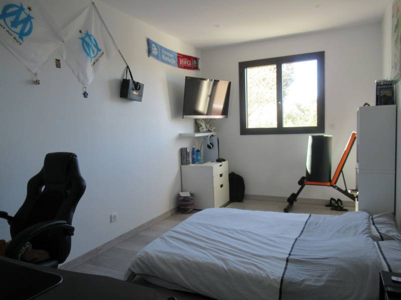 Maison individuelle à vendre SAUSSET T4 AVEC GARAGE