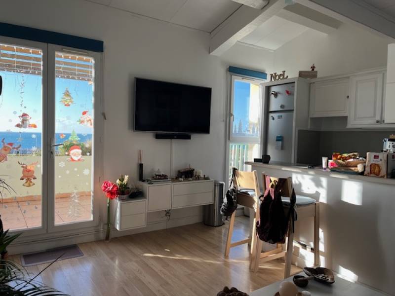 SAUSSET LES PINS LOCATION VIDE GRAND T2 CENTRE