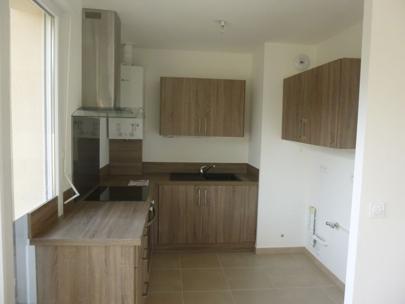 cuisine APPARTEMENT T2 LA COURONNE PROCHE CENTRE