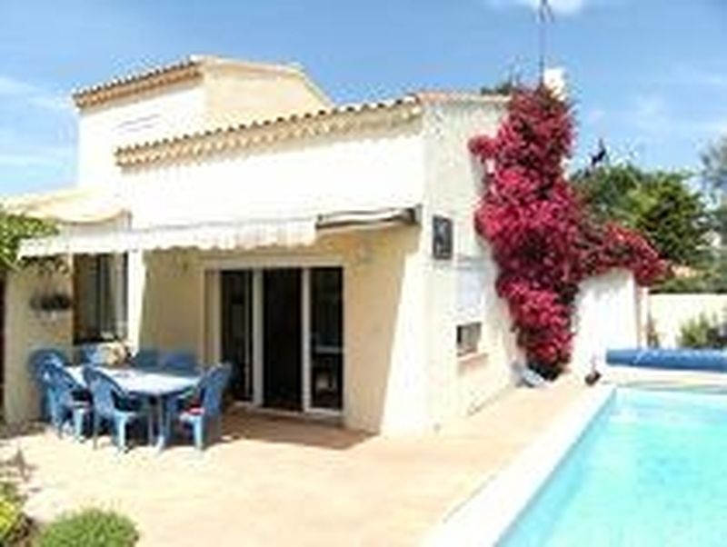 piscine villa type 4 la couronne