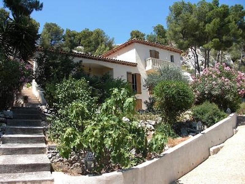 JARDIN VILLA T6 LA COURONNE