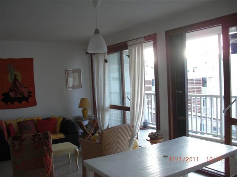 SALON APPARTEMENT TYPE 4 CARRY LE ROUET