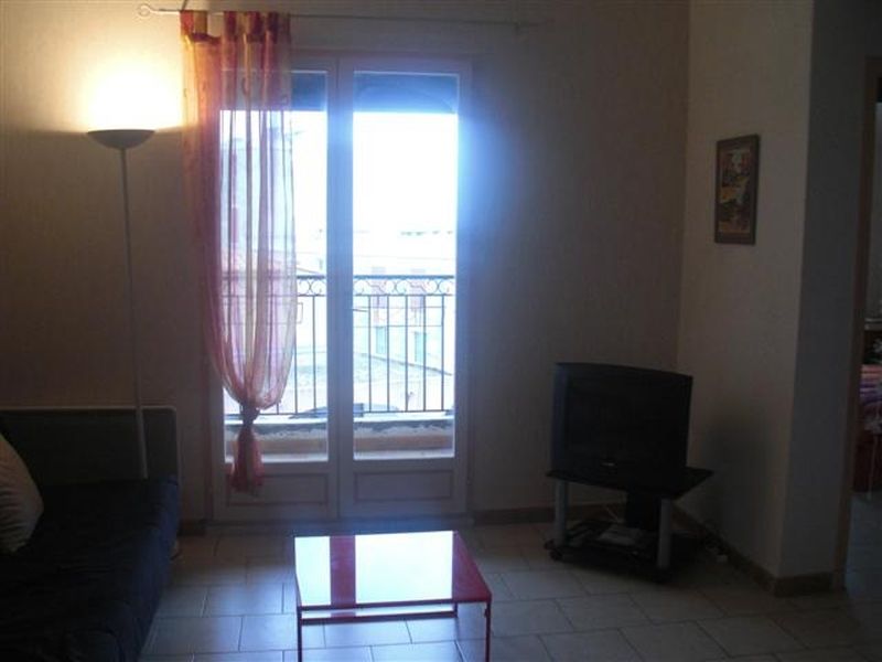 SEJOUR APPARTEMENT T2 SAUSSET LES PINS 13960 CENTRE CENTRE VILLAGE