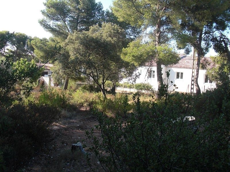 terrain à bâtir la couronne / sainte croix